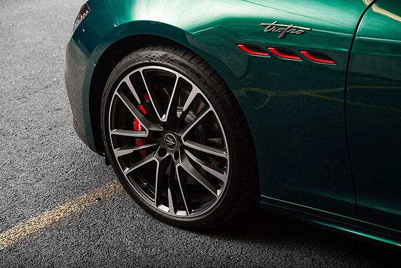 Maserati Ghibli 17 of 30