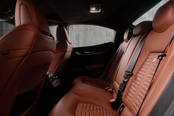 Maserati Ghibli 20 of 30