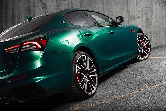 Maserati Ghibli 15 of 30
