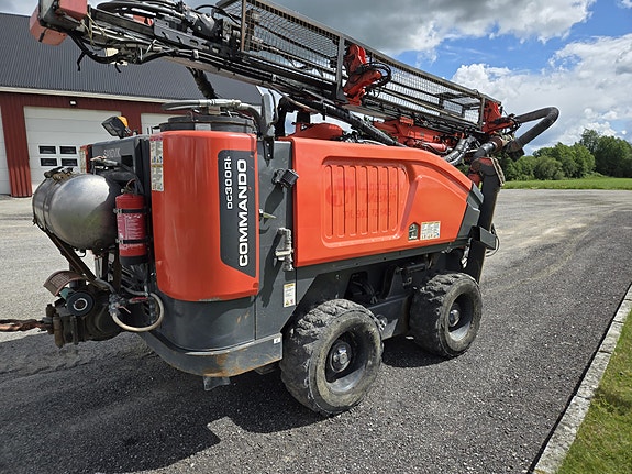 Sandvik Commando DC 300Ri 3 of 5