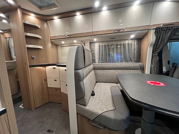 Malibu T500, ALDE, QUEEN, 180 hk. AUTOMAT, PREMIUM HYTTE PÅ HJUL 12 of 30