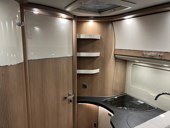 Malibu T500, ALDE, QUEEN, 180 hk. AUTOMAT, PREMIUM HYTTE PÅ HJUL 24 of 30