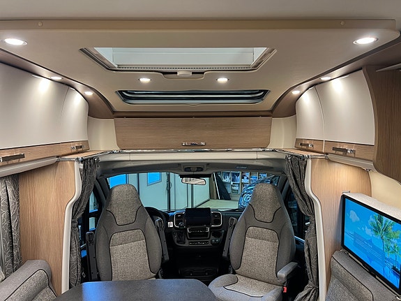 Malibu T500, ALDE, QUEEN, 180 hk. AUTOMAT, PREMIUM HYTTE PÅ HJUL 19 of 30