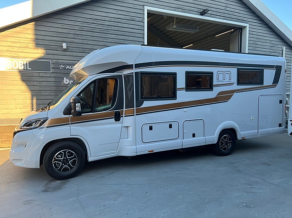 Malibu T500, ALDE, QUEEN, 180 hk. AUTOMAT, PREMIUM HYTTE PÅ HJUL 2 of 30