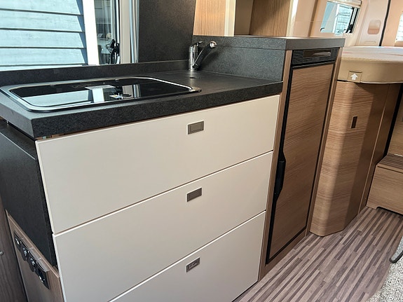 Malibu 180 hk.  Automat-2 enkle senger - 640LE K Charming GT 27 of 30
