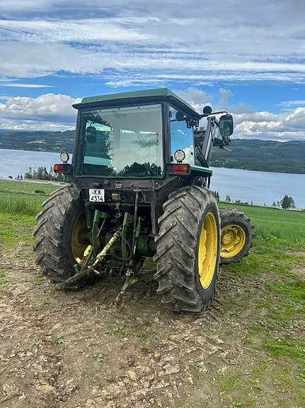 John Deere 2040 med laster, SG2-hytte - mva-fri 4 of 5