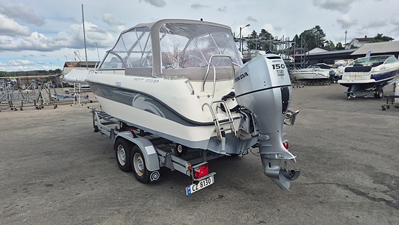 Pen AMT 200BR m/ Honda BF150 - Klar for sesongen! 4 of 14