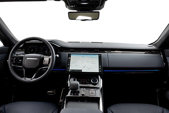 Land Rover Range Rover Sport 10 of 30