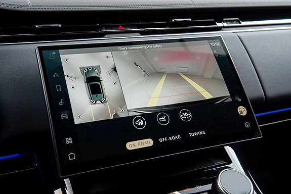 Land Rover Range Rover Sport 22 of 30