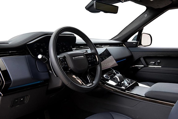 Land Rover Range Rover Sport 6 of 30