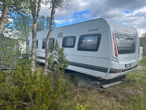 Dethleffs Nomad 730 FKR Snow 5 of 25