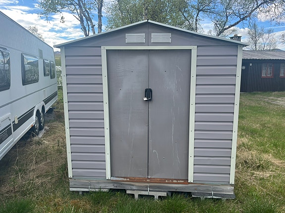 Dethleffs Nomad 730 FKR Snow 6 of 25
