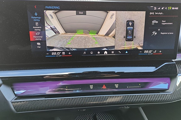 BMW i5 17 of 21