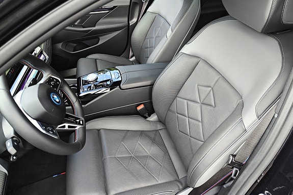 BMW i5 9 of 21