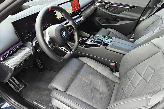 BMW i5 10 of 21