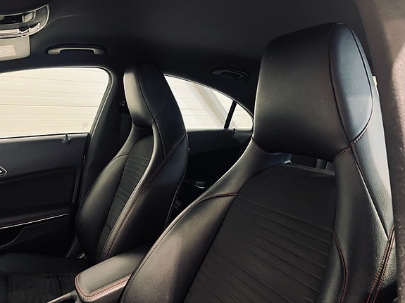 Mercedes-Benz CLA180 20 of 30