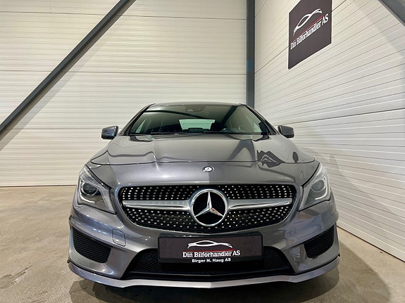 Mercedes-Benz CLA180 4 of 30