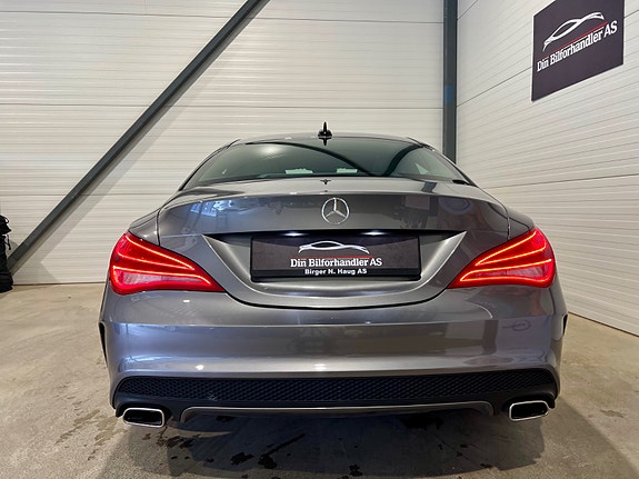 Mercedes-Benz CLA180 10 of 30