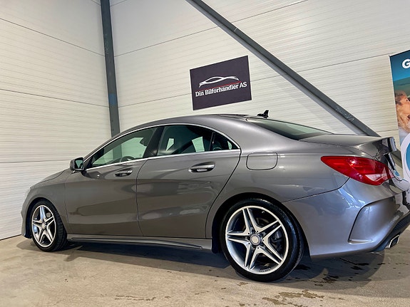 Mercedes-Benz CLA180 12 of 30