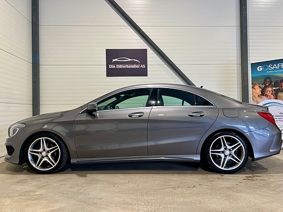 Mercedes-Benz CLA180 14 of 30