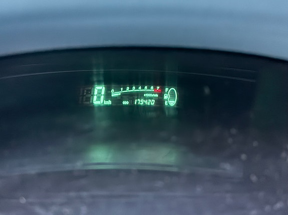 Toyota Yaris 29 of 30
