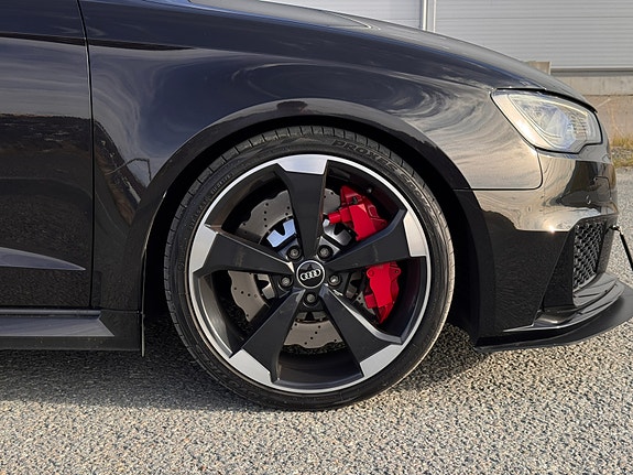 Audi RS3 15 of 30