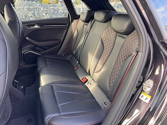 Audi RS3 22 of 30