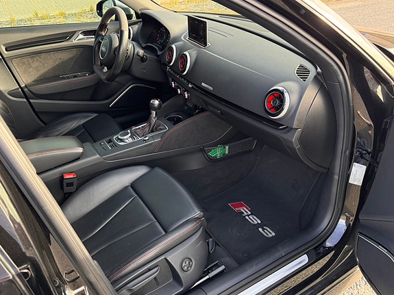 Audi RS3 18 of 30