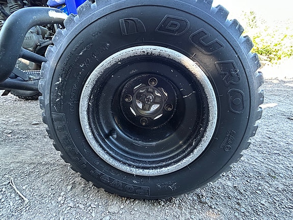 Yamaha YFM 250r 11 of 12