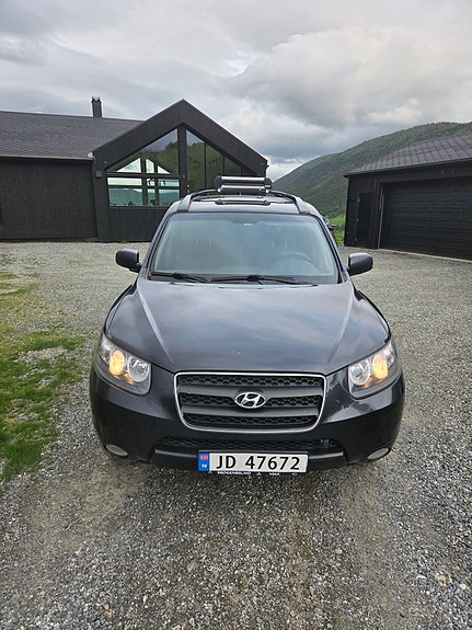 Hyundai Santa Fe 4 of 5