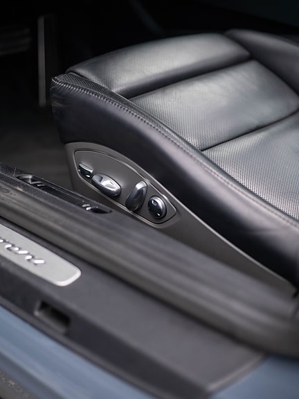 Porsche 911 13 of 15
