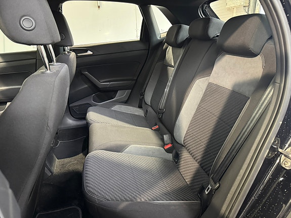 Volkswagen Polo 28 of 30