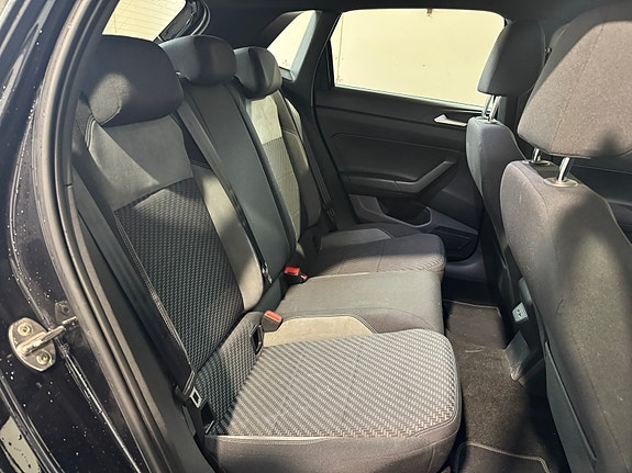 Volkswagen Polo 25 of 30