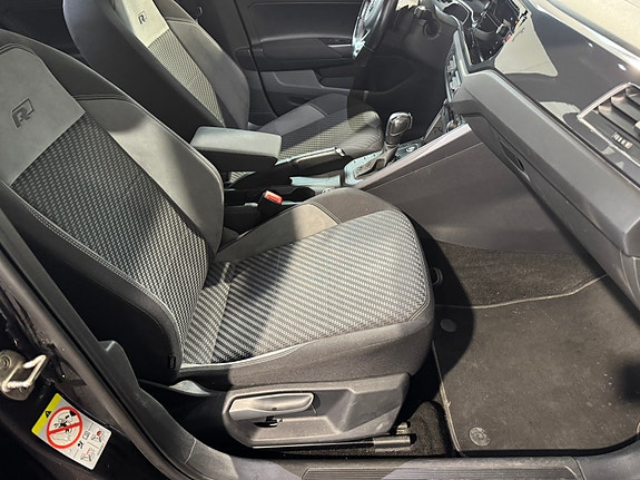 Volkswagen Polo 22 of 30