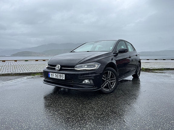 Volkswagen Polo 9 of 30