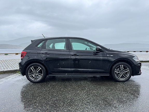 Volkswagen Polo 14 of 30