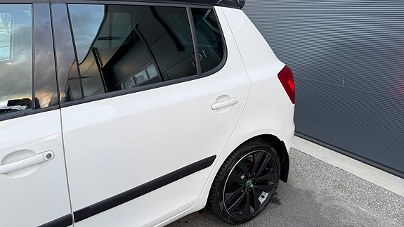 Skoda Fabia 6 of 30