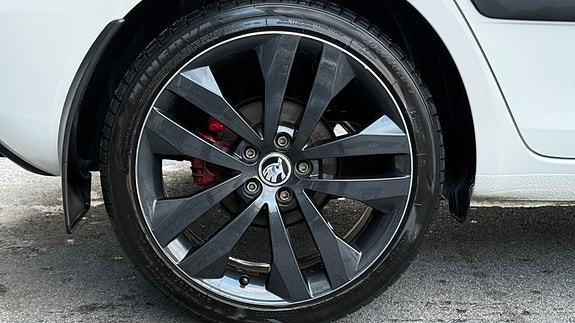 Skoda Fabia 12 of 30