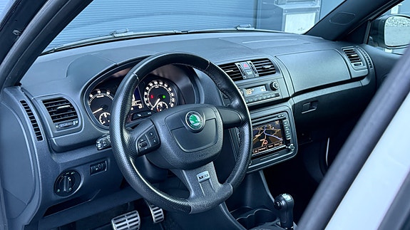 Skoda Fabia 19 of 30