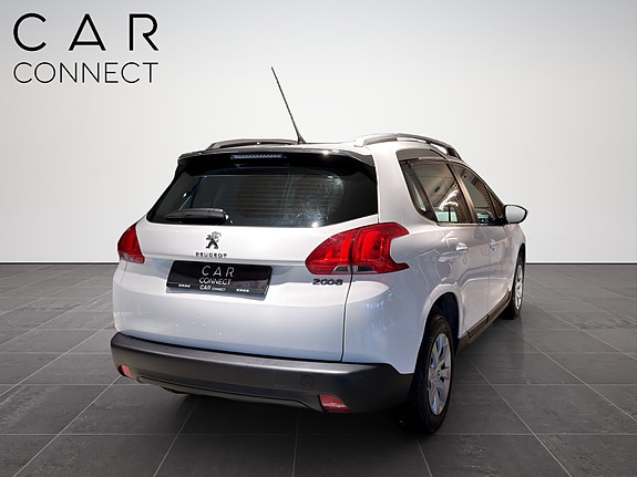Peugeot 2008 11 of 27