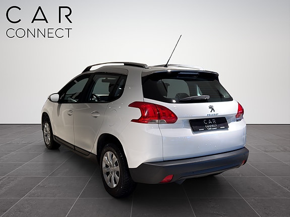 Peugeot 2008 2 of 27