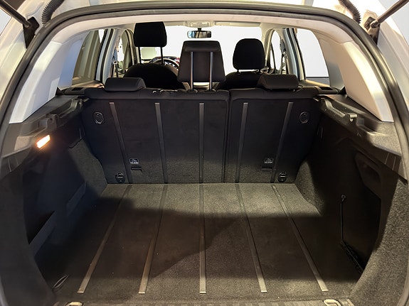 Peugeot 2008 27 of 27