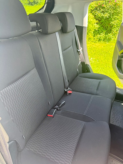 Peugeot 208 6 of 19