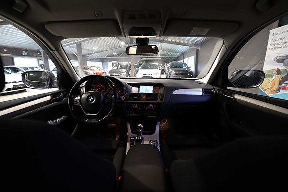 BMW X3 20 of 24