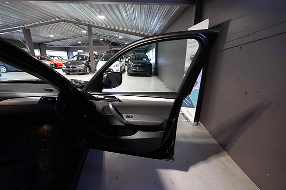 BMW X3 23 of 24
