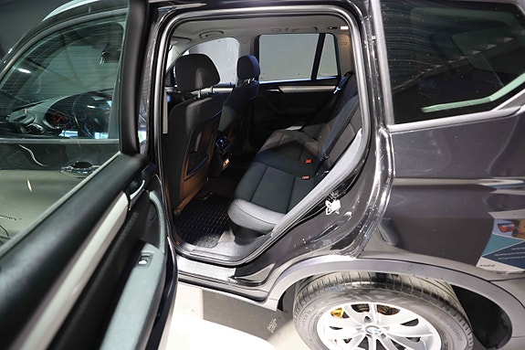 BMW X3 19 of 24