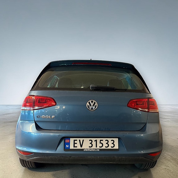Volkswagen e-Golf VII 6 of 23