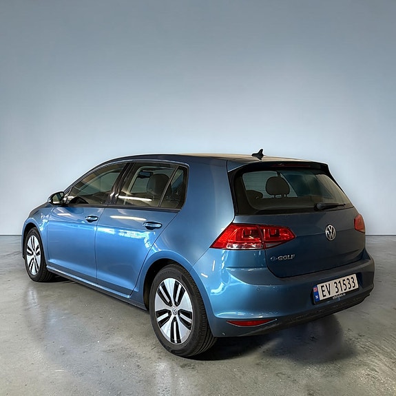 Volkswagen e-Golf VII 7 of 23