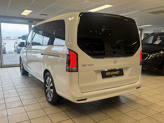 Mercedes-Benz EQV300 20 of 30