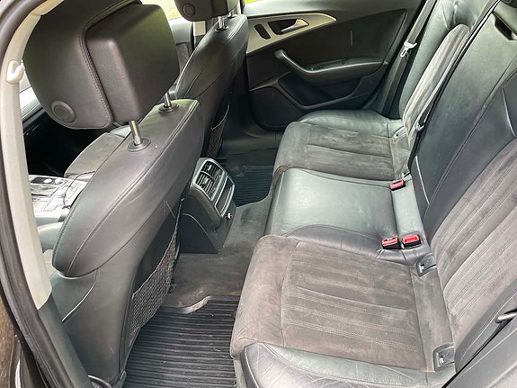 Audi A6 allroad 11 of 13
